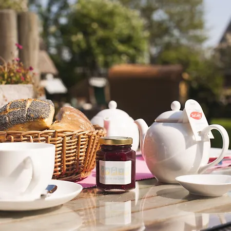 Отель Sylter Hahn 3*